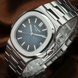 Patek Philippe Nautilus Watch - 5711/1A-010
