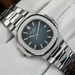 Patek Philippe Nautilus Watch - 5711/1A-010
