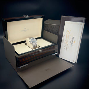 Patek Philippe Nautilus Watch - 5711/1A-010