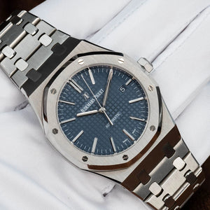 AUDEMARS PIGUET Royal Oak Watch 1.6" Blue 15400ST Stainless Steel 41mm