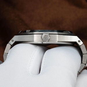AUDEMARS PIGUET Royal Oak Watch 1.6" Blue 15400ST Stainless Steel 41mm